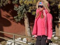 Paris Hilton na stoku narciarskim